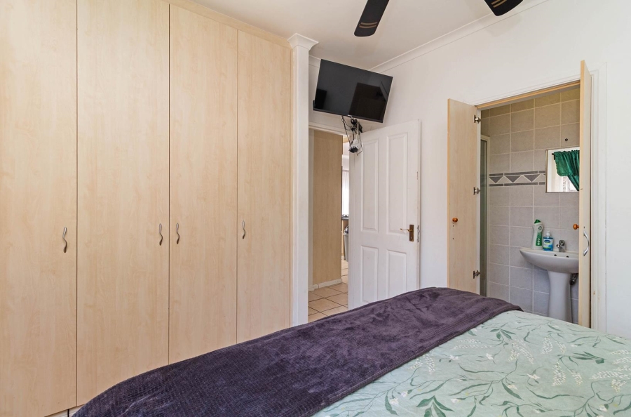 2 Bedroom Property for Sale in Parklands Western Cape